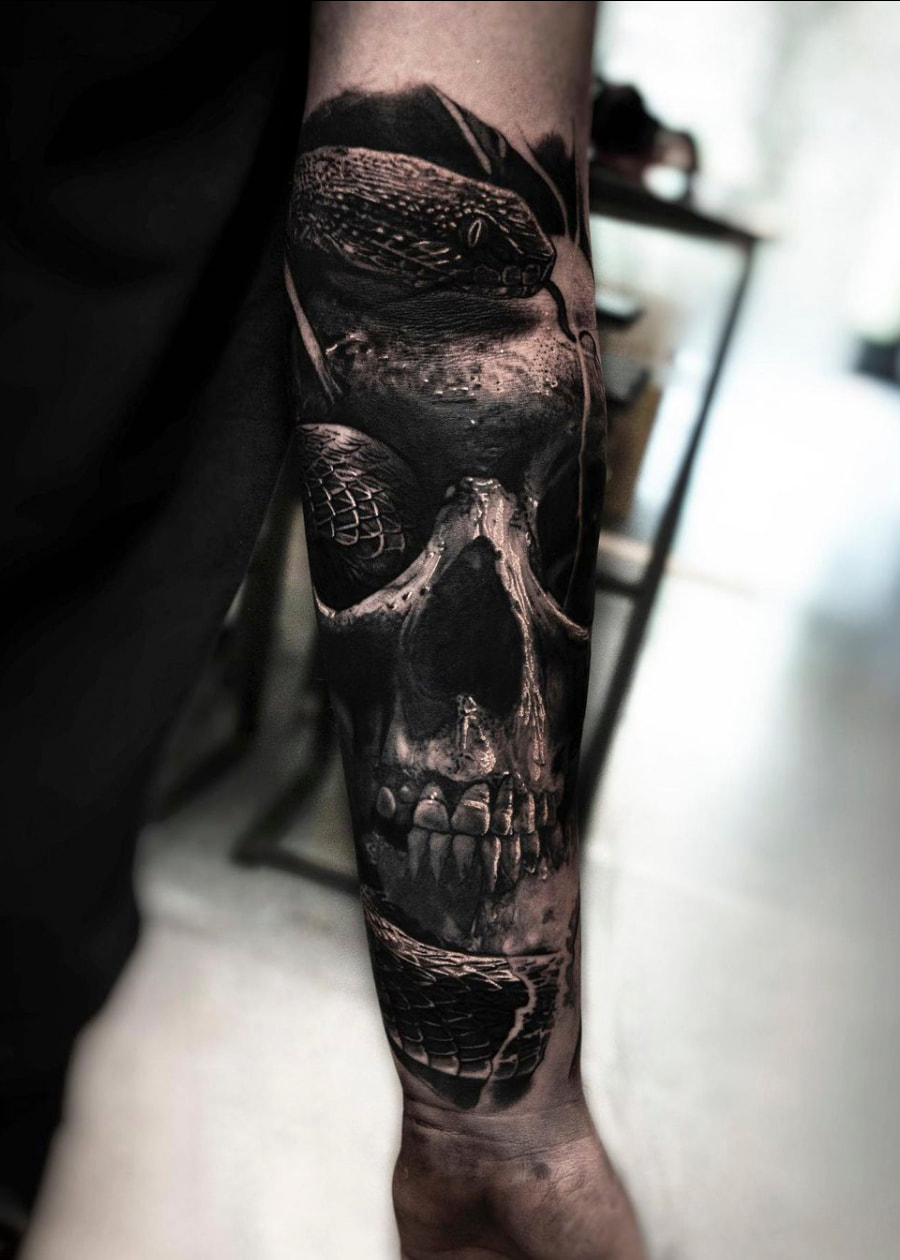 joshua beatson everblack tattoo studio sheffield b&w dark gothic portrait realism